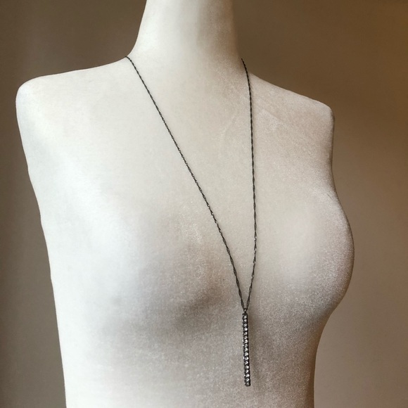 Club Monaco Rhinstone pendant - Picture 5 of 6